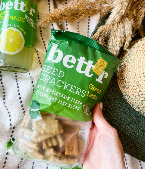 Ekoloģiski sēklu krekeri ar zaļumiem