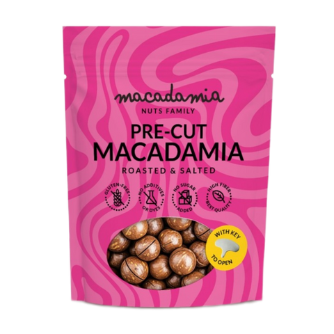 Iegriezti grauzdēti sālīti makadāmijas rieksti