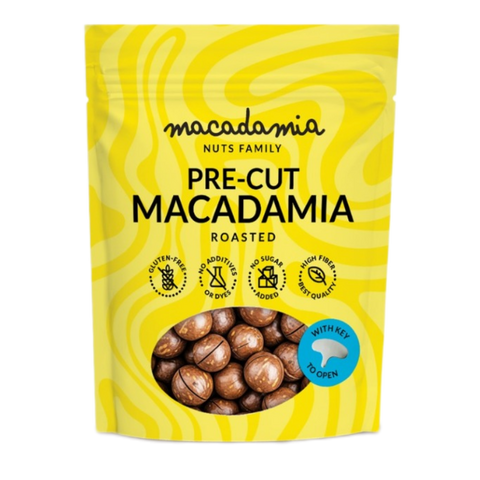 Iegriezti grauzdēti makadāmijas rieksti