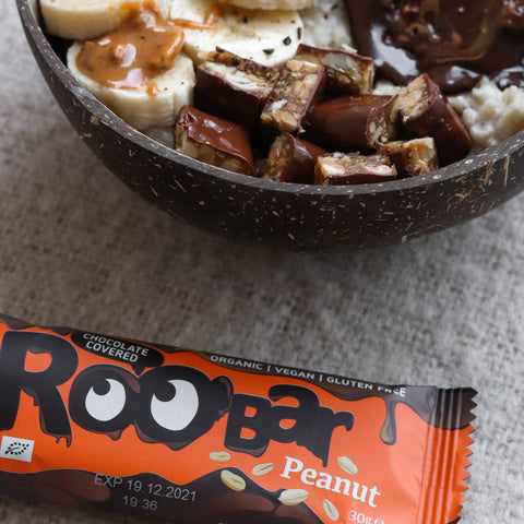 Ekoloģisks zemesriekstu batoniņš ar šokolādi